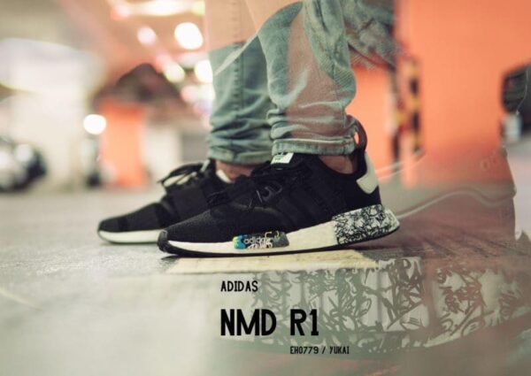 Giày Adidas NMD R1 'Black Graffiti' EH0779 - Ảnh 7