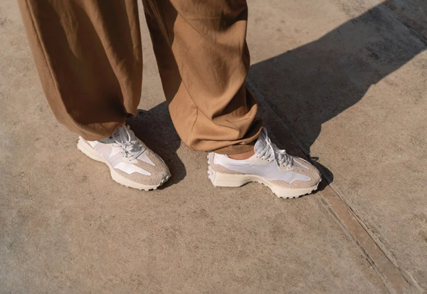 GIày New Balance Wmns 327 'White Moonbeam' WS327SFD - Ảnh 4