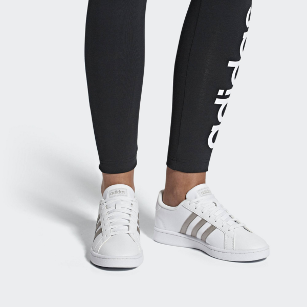 Giay Adidas Grand Court Base 'White Platinum Metallic' EE7874