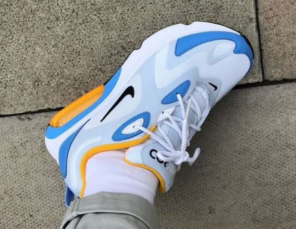 Giày Nike Women Air Max 200 White Black Half Blue AT6175-101 - Ảnh 3