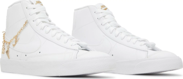 Giay Nike Wmns Blazer Mid '77 LX 'Lucky Charms White' DM0850-100