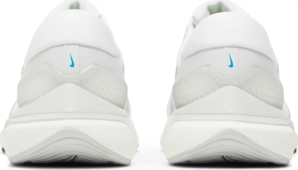 Giay Nike Air Zoom Vomero 16 'White Imperial Blue' DA7245-101