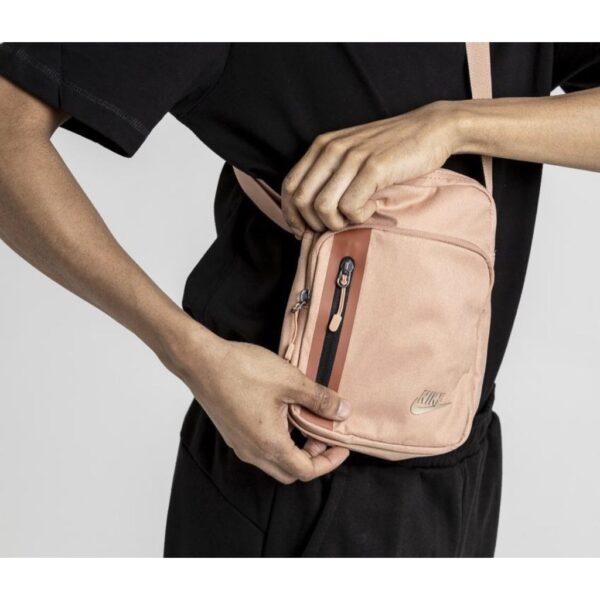 Túi Nike Tech Pink Crossbody BA5268-682 - Ảnh 3