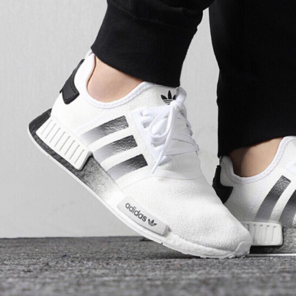 Giày Adidas NMD_R1 'White Black Gradient' EG7410 - Ảnh 3