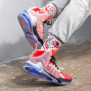 Giay Nike Air Zoom G.T. Jump 'China' DO6326-640