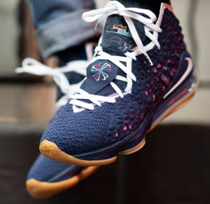 Alternative view of Giày Nike LeBron 17 'College Navy' CD5056-400