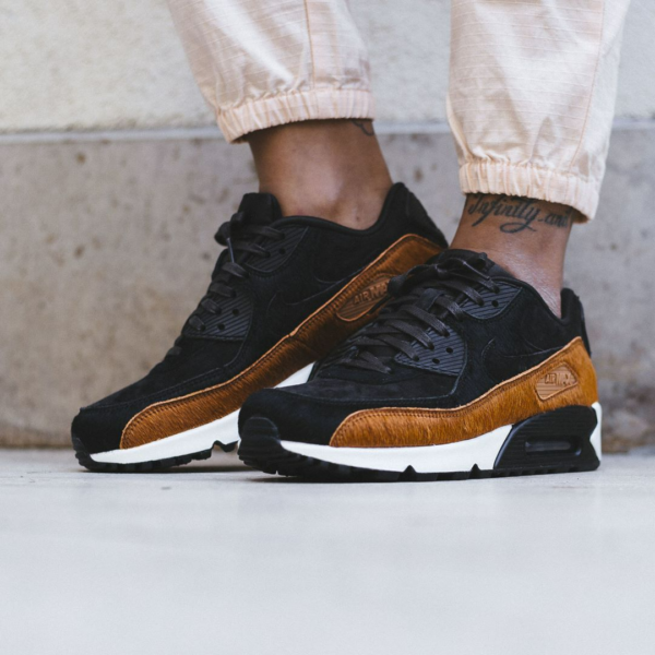 Giày Nike Wmns Air Max 90 LX 'Pony Fur Black' 898512-005 - Ảnh 4