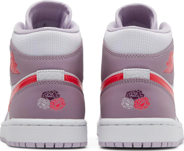 Giay Nike Air Jordan 1 Mid 'Valentine's Day' DR0174-500