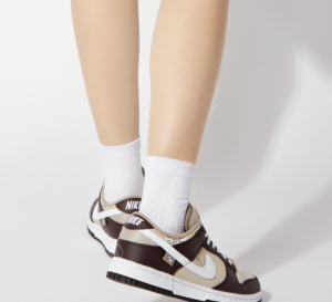 Alternative view of Giày Nike Dunk Low 'Brown Basalt' DX6060-111