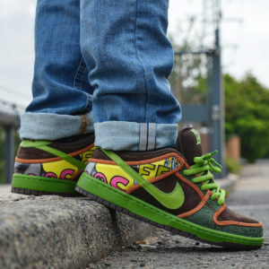 Alternative view of Giày Nike SB Dunk Low 'De La Soul' 789841-332