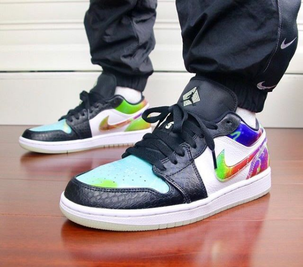 Giày Nike Air Jordan 1 Low 'Galaxy' CW7309-090 - Ảnh 6
