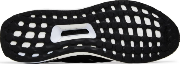 Giay Adidas UltraBoost 5.0 DNA 'White Black' GX9334