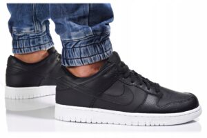 Alternative view of Giày Nike Dunk Low 'Black' 904234-003