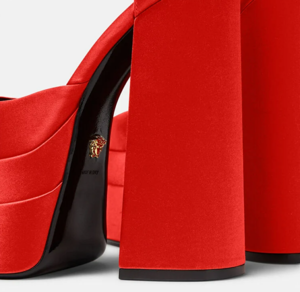 Giày Versace Medusa Aevitas Platform Pumps 1002005-DRA67-1R33V - Ảnh 2