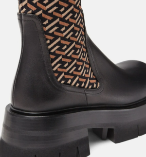 Alternative view of Giày Versace Leonidas Thigh High Boots 1002055-1A01533-5B170