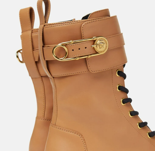 Giày Versace Safety Pin Leather Boots DST419E-DVTA3-1K26V - Ảnh 3