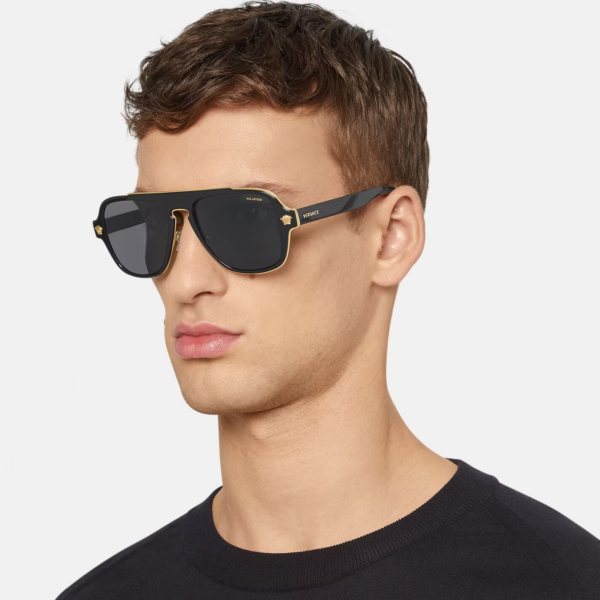 Kính Versace Medusa Retro Charm O2199-O100281-ONUL - Ảnh 2