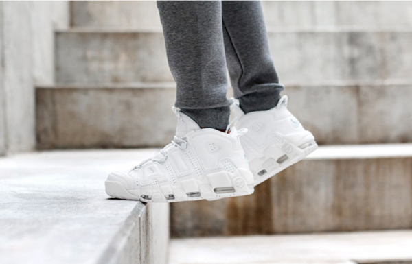 Giày Nike Air More Uptempo 'Triple White' 921948-100 - Ảnh 3