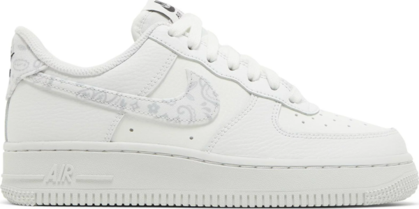 Giay Nike Air Force 1 Low 'White Paisley' DJ9942-100
