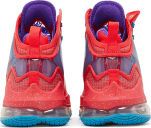 Giay Nike LeBron 19 'King's Crown' CZ0203-600