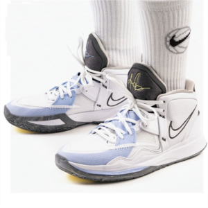 Alternative view of Giày Nike Kyrie 8 Infinity GS 'White Light Marine' DD0334-102