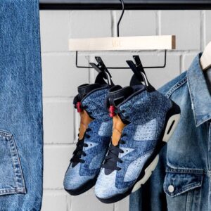 Alternative view of Giày Nike Air Jordan 6 Retro 'Washed Denim' CT5350-401