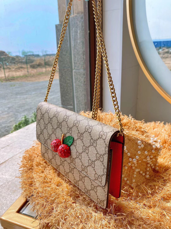 Túi Gucci GG Supreme Mini Bag With Cherries 481291 K9GXT 8694 - Ảnh 4