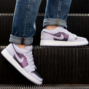 Giay Nike Air Jordan 1 Low 'Oxygen Purple' 554723-505