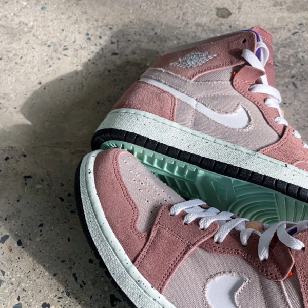 Giay Nike Air Jordan 1 High CMFT 'Fossil Stone' CT0978-201