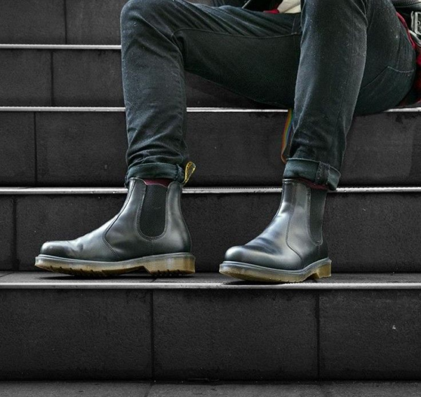 Giày Dr. Martens 2976 Black Smooth Leather Chelsea Boots 22227001 - Ảnh 2