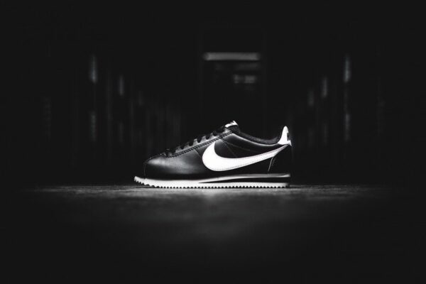 Giày Nike Wmns Classic Cortez Leather 'Black White' 807471-010 - Ảnh 5