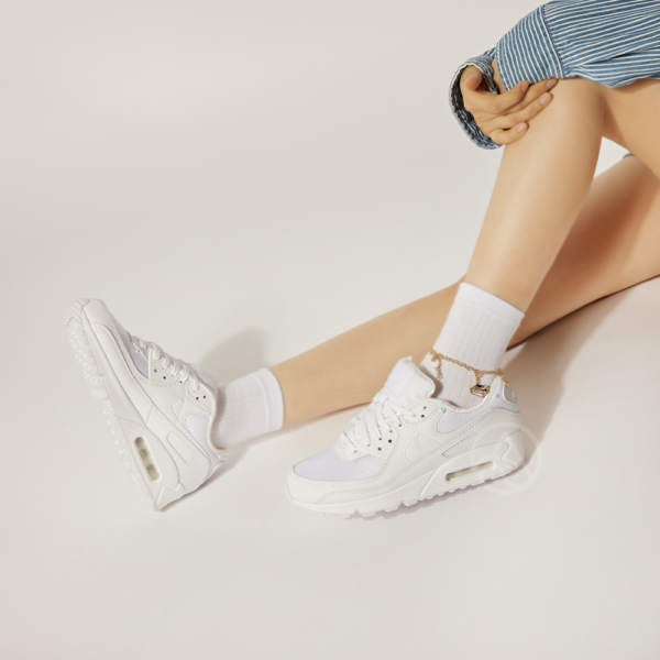 Giày Nike Air Max 90 Lucky Charms 'White Metallic Gold' DH0569-100 - Ảnh 3