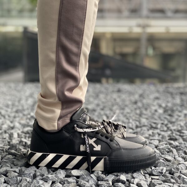 Giày Off-White Vulc Sneaker Low 'Black White' OMIA085E20LEA001-1001 - Ảnh 2