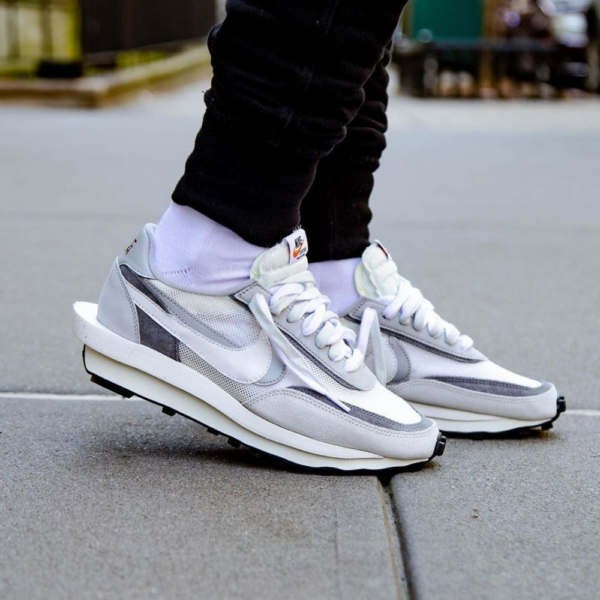 Giày Nike Sacai x LDWaffle 'Summit White' BV0073-100 - Ảnh 2