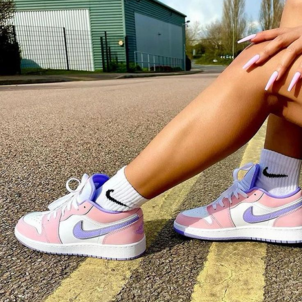Giày Nike Air Jordan 1 Low SE 'Arctic Punch' CK3022-600 - Ảnh 3