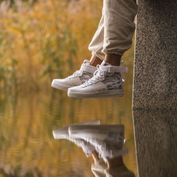 Giày Nike SF Air Force 1 Mid 'Winter Camo' AA1129-100 - Ảnh 3