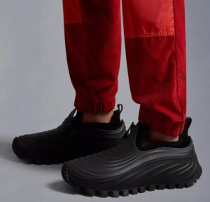 Giay Moncler Acqua Boots 'Black' H209A4D00010M2347999