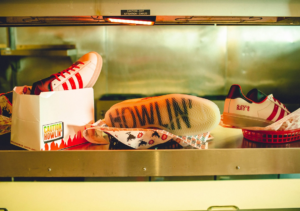 Giay Adidas Campus 80s x Howlin' Ray's 'Adilicious City Series' FZ6566