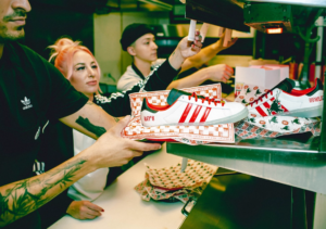 Giay Adidas Campus 80s x Howlin' Ray's 'Adilicious City Series' FZ6566