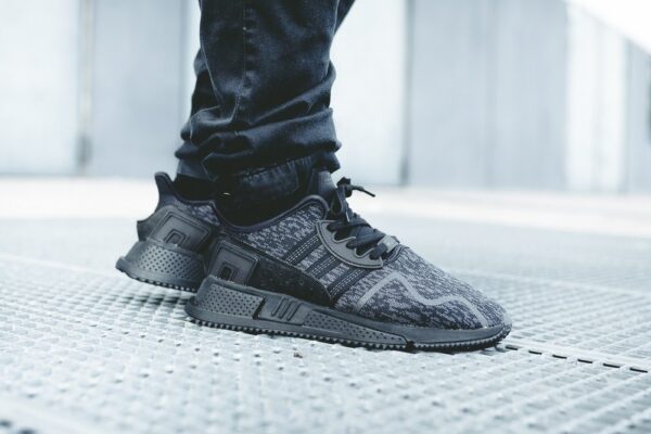 Giày Adidas Originals Equipment Eqt Cushion Adv 'Triple Black' BY9507 - Ảnh 3