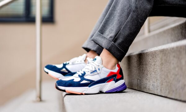 Giày Adidas Wmns Falcon 'Crystal White Navy' CG6246 - Ảnh 3