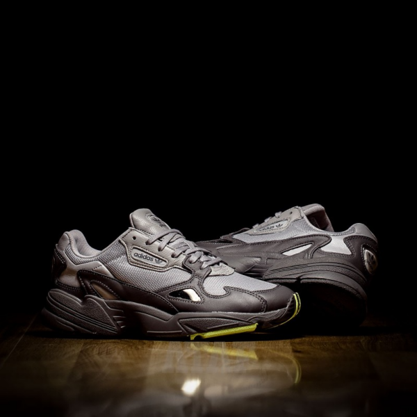 Giày Adidas Wmns Falcon 'Grey' EE5115 - Ảnh 4