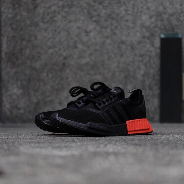 Giày Adidas NMD R1 Core Black 'Solar Red' EE5107 - Ảnh 2