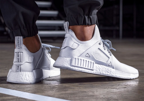 Giày Adidas NMD XR1 'Triple White' Footlocker Exclusive  BY3052 - Ảnh 4