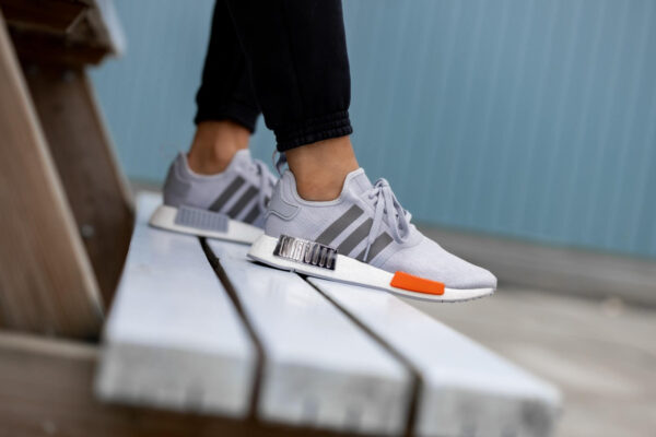 Giày Adidas NMD_R1 'Grey Silver Metallic' FY5730 - Ảnh 2
