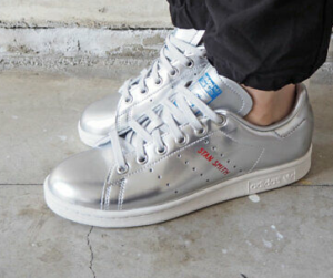 Alternative view of Giày Adidas Stan Smith 'Silver Metallic' FW5363