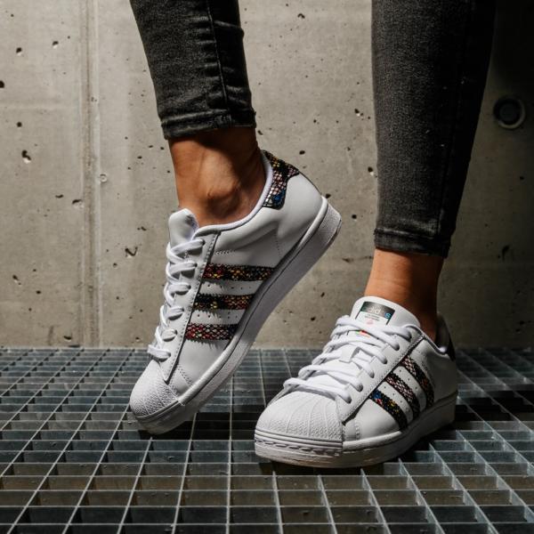 Giày Adidas Wmns Superstar 'Floral Twist Stripes' FW3692 - Ảnh 2