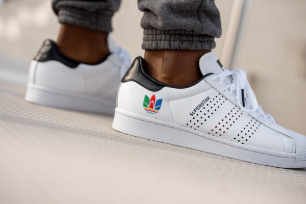 Giày Adidas Superstar 'Colorful Trefoil Cloud White' FW5388 - Ảnh 4