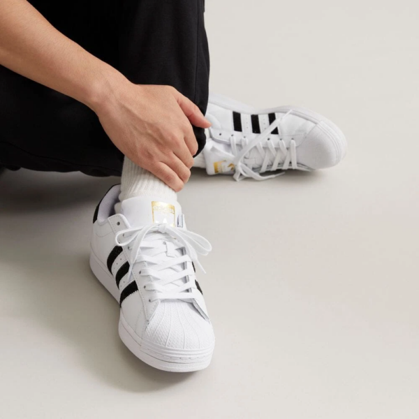 Giay Adidas Originals SuperStar 'White Black' GX3775