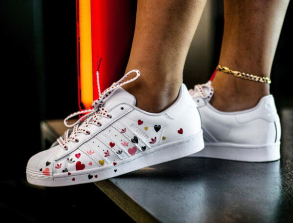Giày Adidas Superstar Valentines Day 2020 'Splash Heart' FV3289 - Ảnh 4
